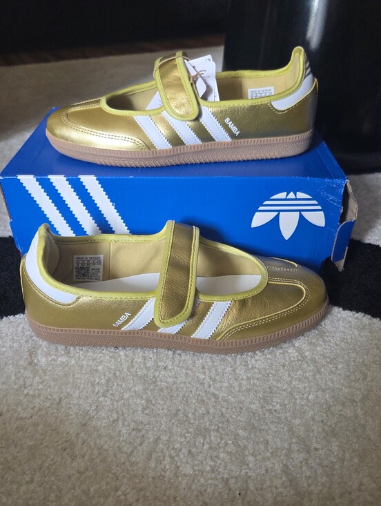 adidas Shoes - ADIDAS GOLD SAMBA JANE SNEAKER/SHOE